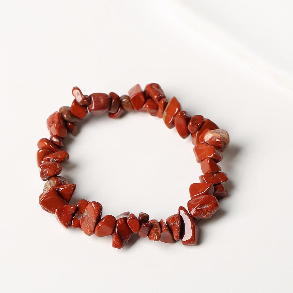 Elastisches Armband mit natürlichem Citrin-Chip: Unregelmäßige Rohsteinperlen in einem frischen, vielseitigen Stil