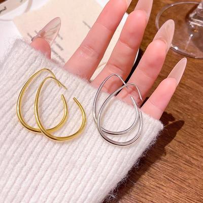 Eleganti Orecchini Geometrici a Goccia per Donna - Semplici, Versatili, Stile di Alta Gamma