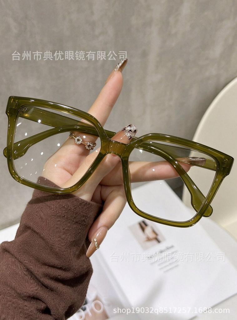 New fashionable generous frame glasses for men, European and American trends, thin and plain artifacts, small flat glasses for women