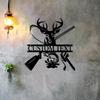 Personalisierter Metallschild mit Hirschmotiv und Angelhaken, Wanddekoration für die Hütte für Jagdenthusiasten, Auffälliges Geschenk