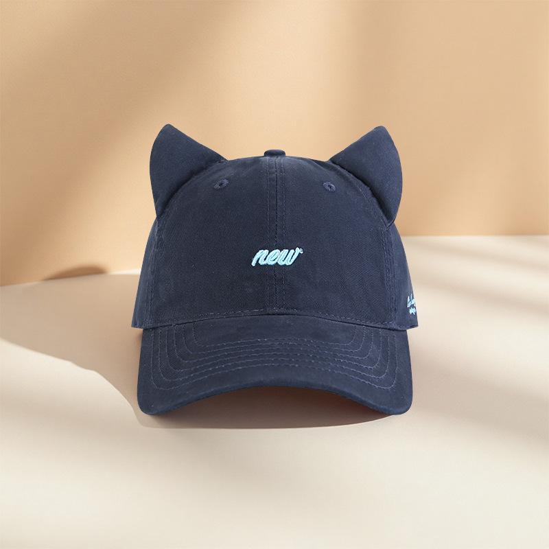 

Cute cartoon cat ears baseball cap women s fashion Korean version of the face small visor student versatile cap M（56-58cm）