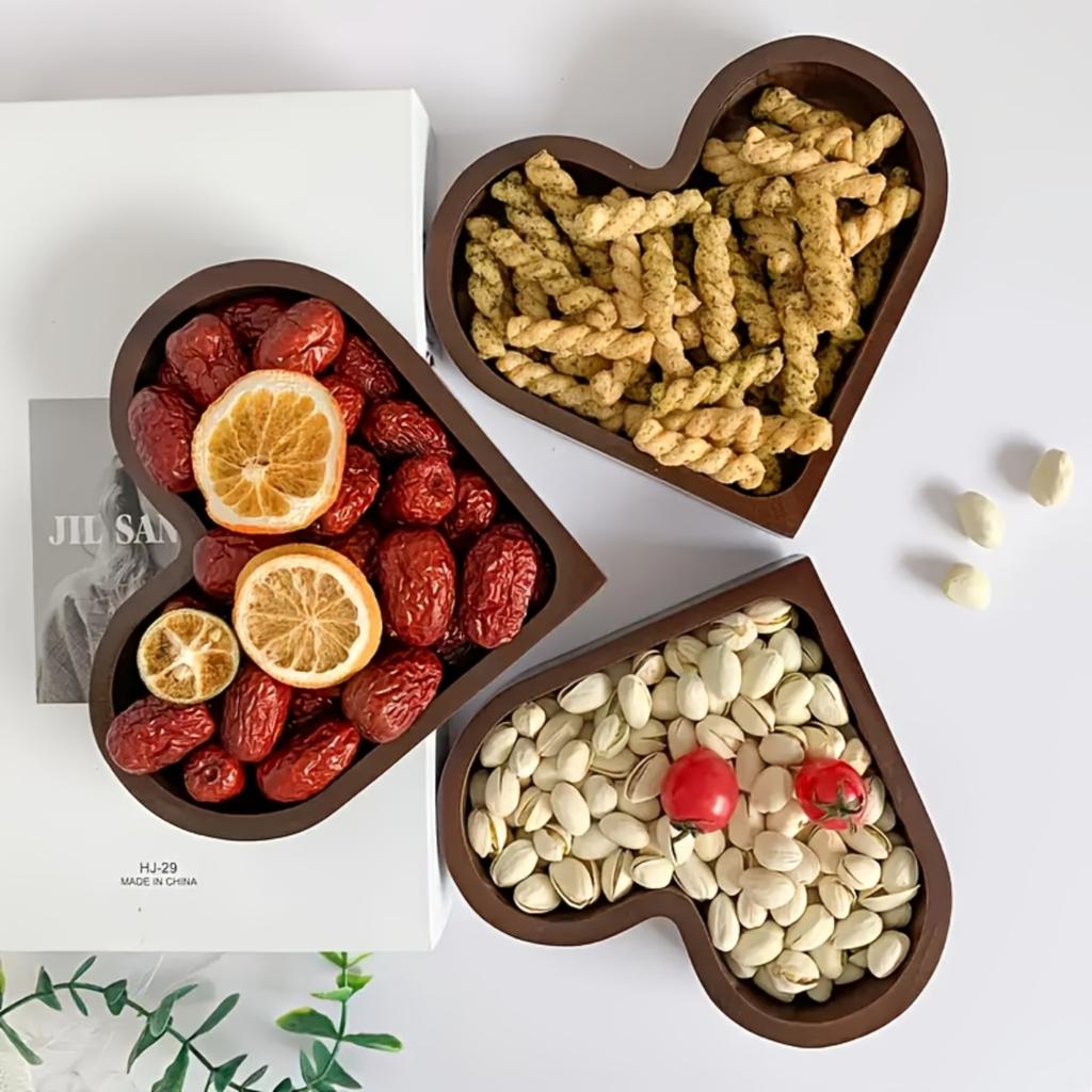 1pc Creative Heart Shaped Wood Tray - Stacked Walnut-Colored Tray, Serving Dried , , And Candy Living Room And Dining Tables, Multipurpose Wood Tr