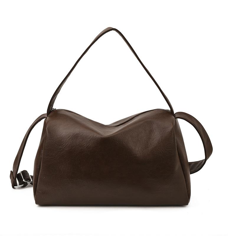 

Retro Korean version large-capacity tote bag women s 2025 winter new lazy wind messenger bag going out shoulder bag tide