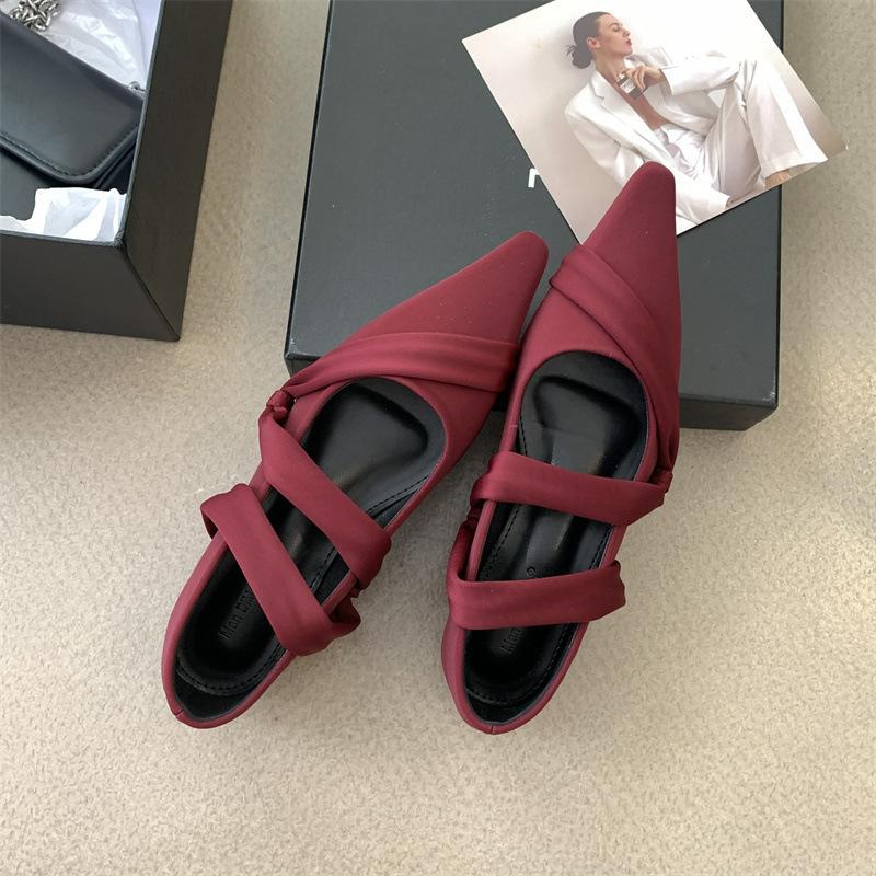 Low-heeled Fashion Cross-strap Single Shoes Women's Spring 2025 New French Style Foreign Style Foot Cover Pointed Head Shallow Mouth Small Single Sho
