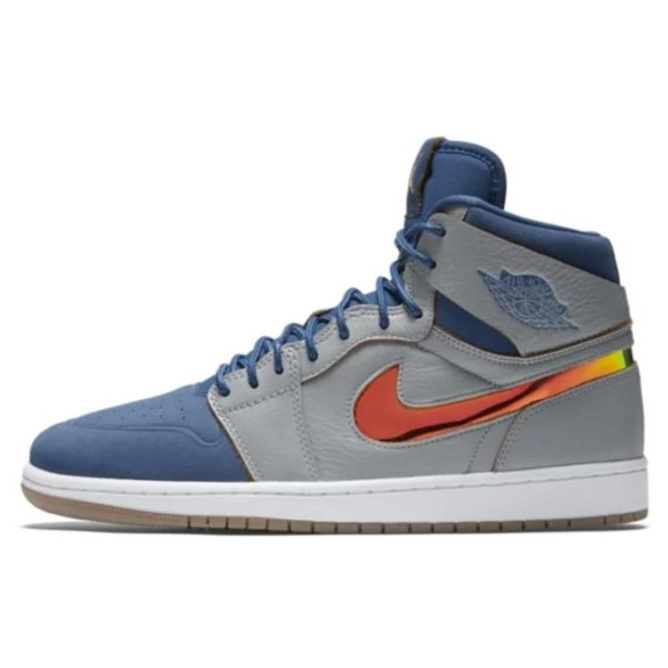 

Jordan 1 Retro High Nouveau Dunk From Above 819176-009 42