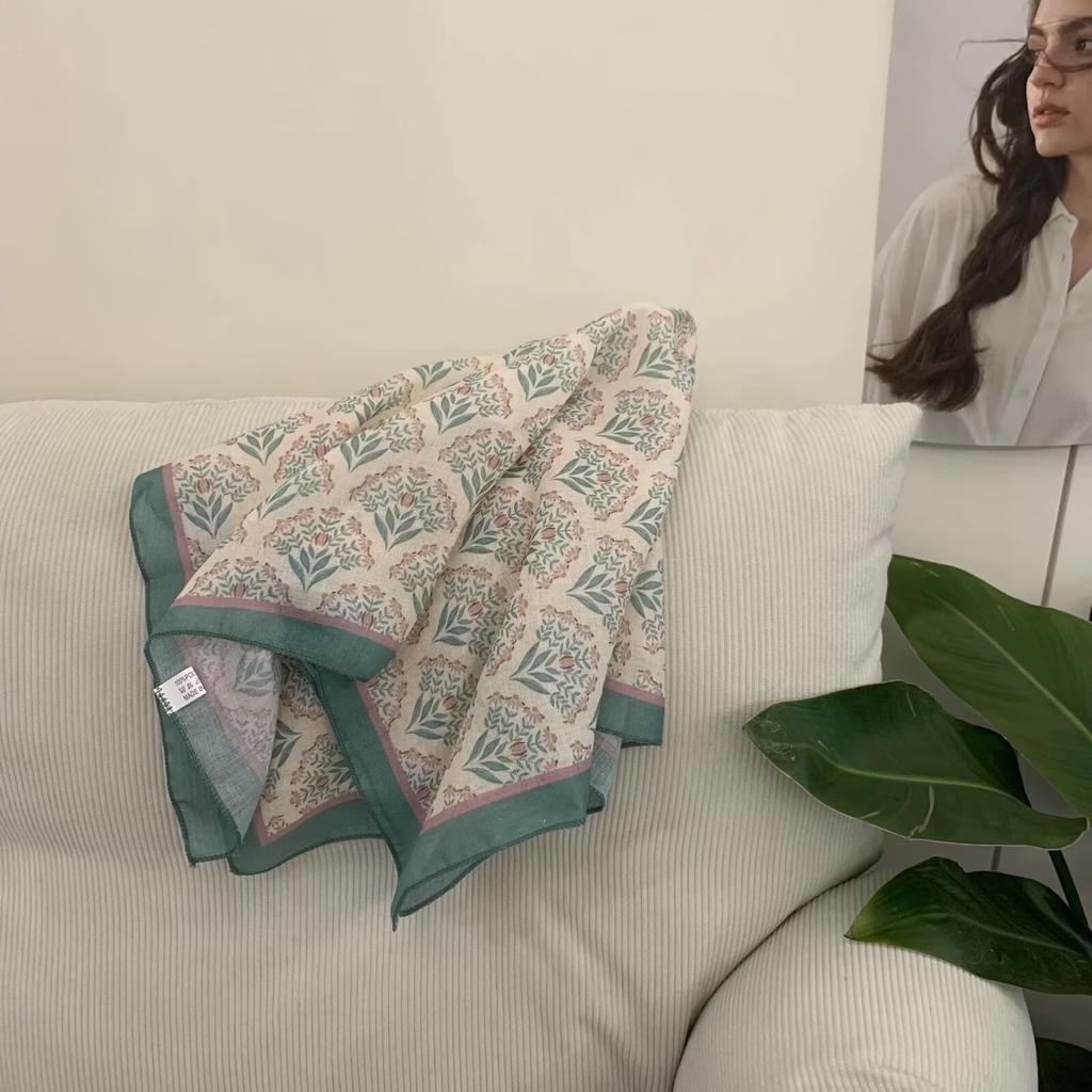 Cotton and linen headscarf small square scarf 11 * 11cm silk scarf square scarf polka dot silk scarf ribbon thin soft high-end silk scarf