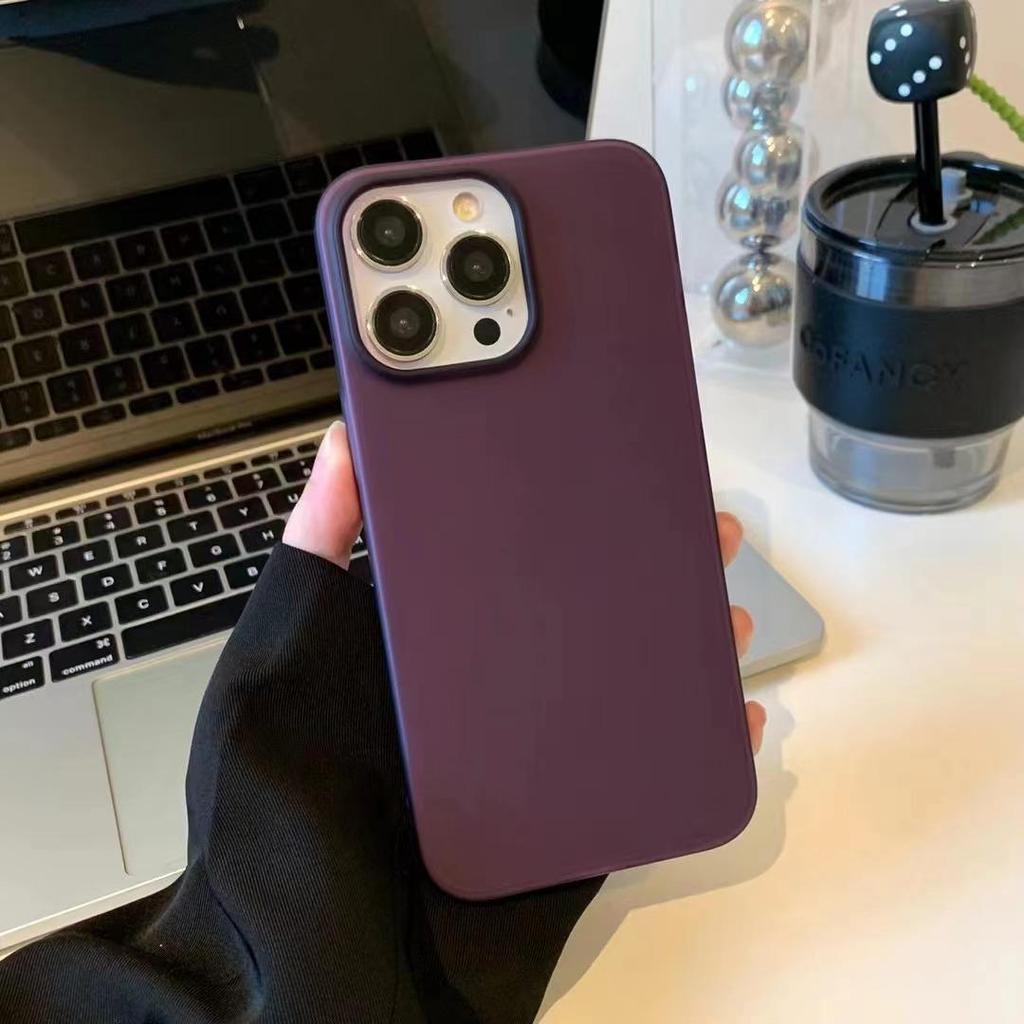 Apple iPhone 13/14 Pro Max/15 Hülle: Ultradünn, Mattes PC, Hautgefühl, Durchscheinend, Eismist.