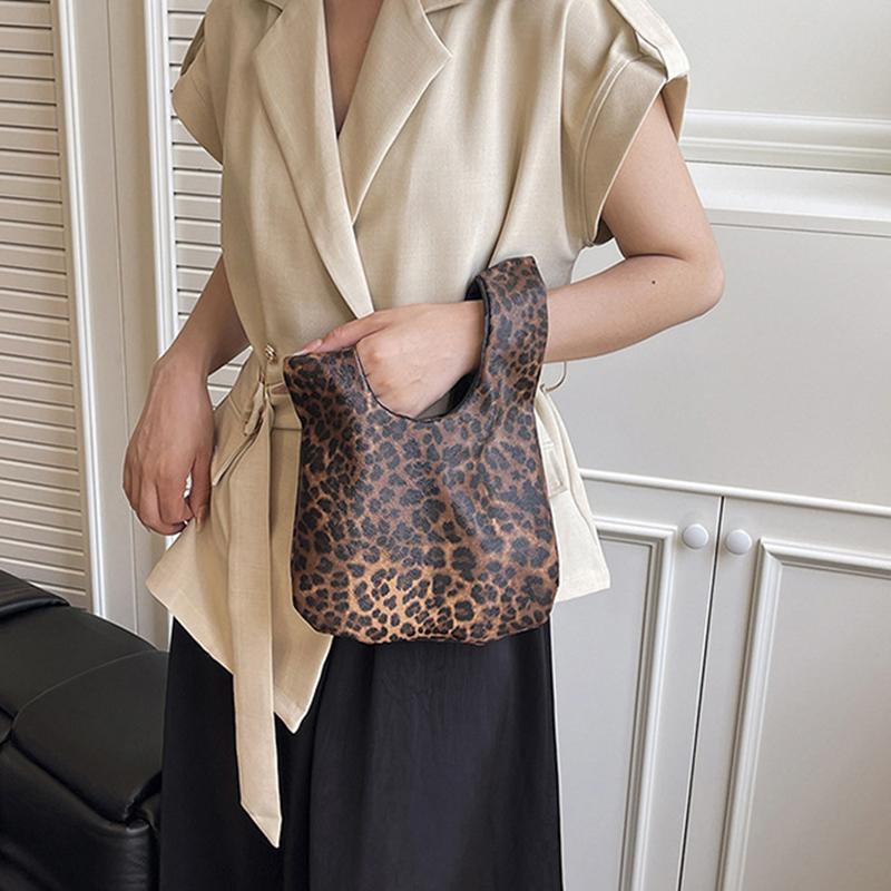 French Underarm Tote Bags for Women's Brown Leopard Handbag Clutch Bags Female Vintage PU Leather Shoulder Bags Versatile Casual KTB