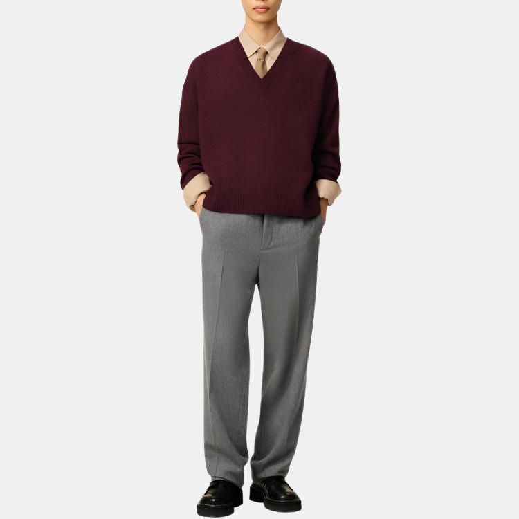 Amiparis Ami De Coeur V-Neck wool sweater UKS820KN0071-692