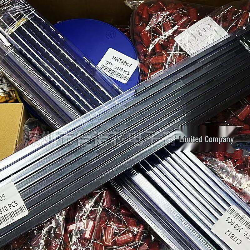 Original ESDA6V1U1RL E6V1U1 SOP-8 Voltage Suppressor/Direct Shot Chip