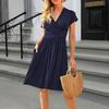 Dámské šaty s krátkým rukávem s výstřihem do V, splývavé šaty, ležérní plisované áčkové šaty s kapsami, letní plážové šaty