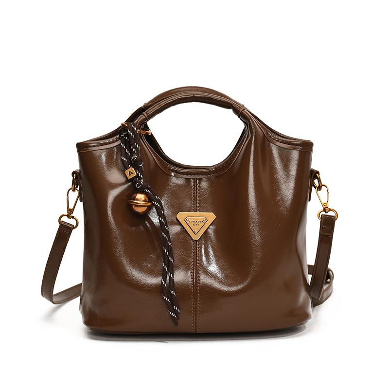 High value retro business style Maillard portable bucket bag commuter versatile messenger mother bag women