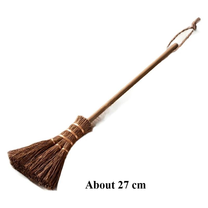 1-10PCS Mini Soft Hair Brooms Wood Floor Sweeping Straw Braided Keyboard Brush Witch Miniature Straw Brooms Dollhouse Decoration