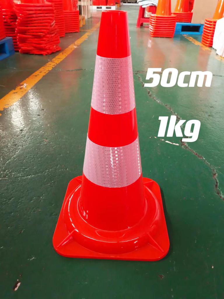 70cm Reflective PVC Road Safety Cone with Rubber Base