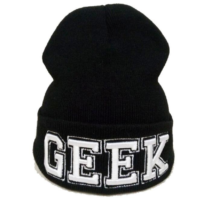 

2019New European and American autumn/winter styles for men and women with high dimensionality GEEK Knitted beanie with trim for skiing чорний