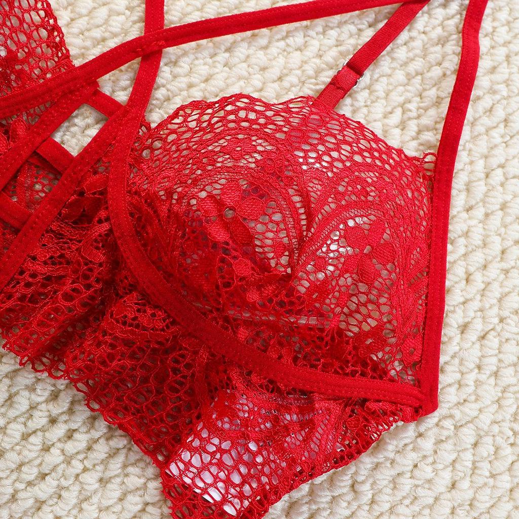 European and American sexy lingerie, hot-selling new lace pajamas and bras two-piece set