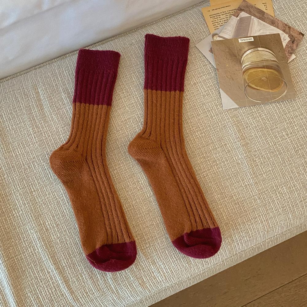 Women's Autumn and Winter Vintage Color Contrast Wool Tube Socks