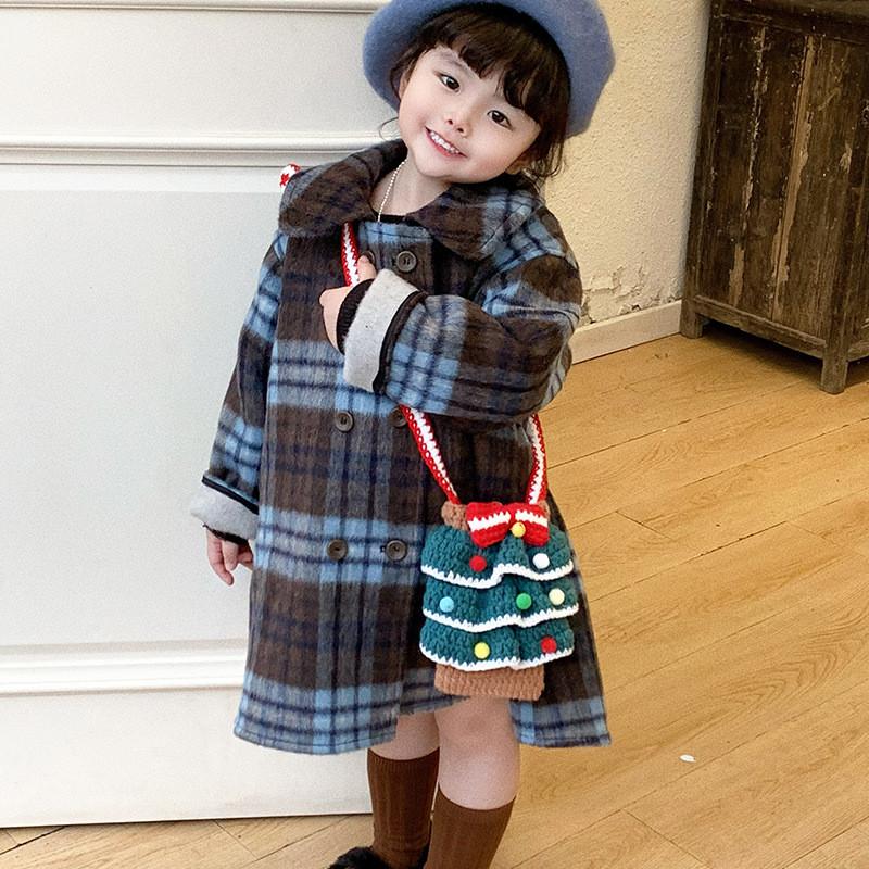 Charming Kids Unisex Shoulder Bag Featuring A Fun Christmas Tree Design For Daily Use