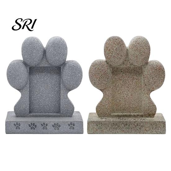 Sandblasted Pet Memorial Stone Imitation Tombstone with Paw Print Photo Frame Weather-Resistant Resin for Dogs And Cats Engraved Base Custom