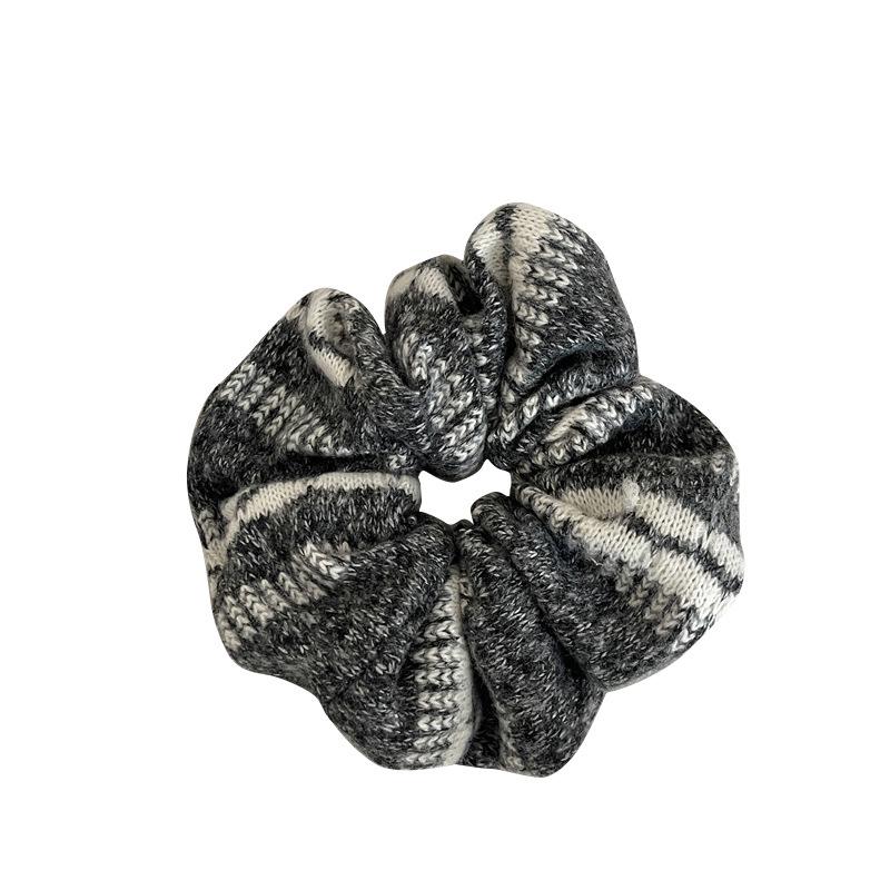 Korean Style Autumn/Winter Wool Blend Scrunchie for High Ponytail Updos - Elegant Women's Hair Accessory