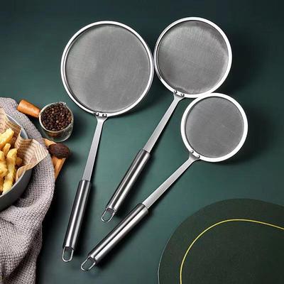 Ultra-Dense 304 Stainless Steel Foaming Spoon: Kitchen Grease Filter & Soy Milk Strainer