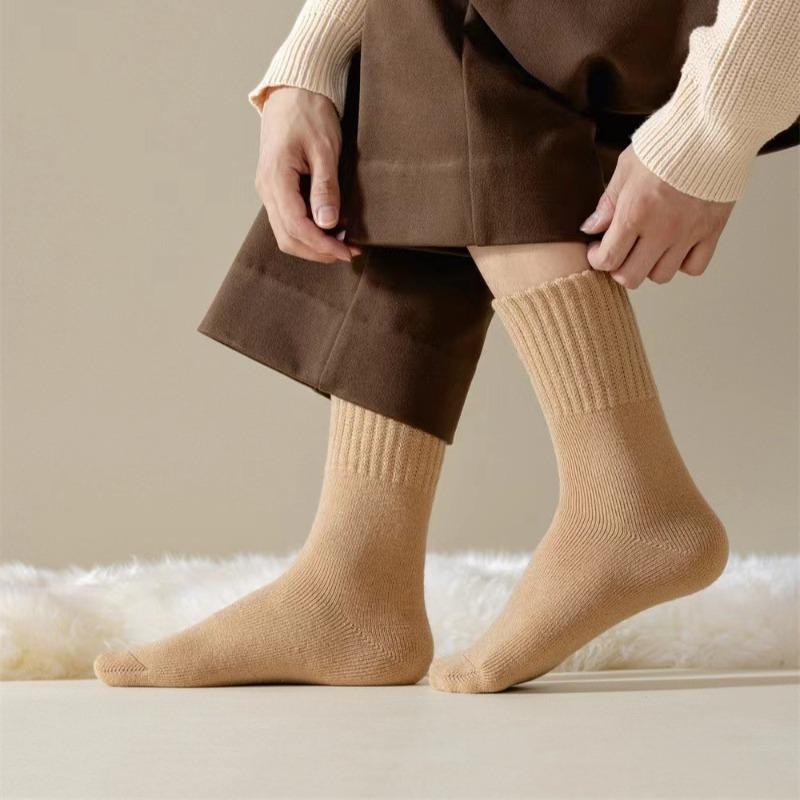 Cashmere Socks for Men in Autumn and Winter, Thickened and Padded for Warmth, Mid-calf Super Thick Sleeping Floor Socks, Winter Long Calf Wool Socks