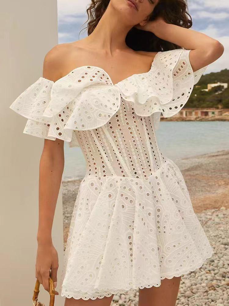 Australian trendy brand design sense temperament elegant short skirt 2026 spring waist embroidery hollow waist and thin dress M белый
