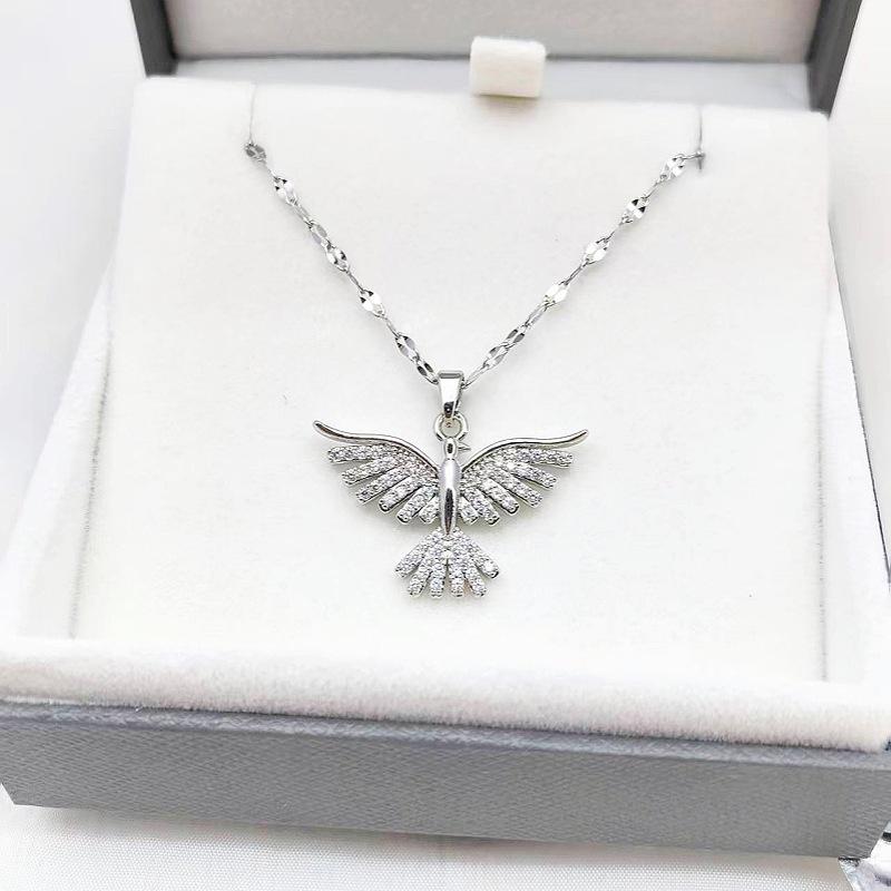 1 Pcs Fashionable Phoenix Pendant Necklace for Women Copper Zircon Embedded Clavicle Chain with Stainless Steel Link