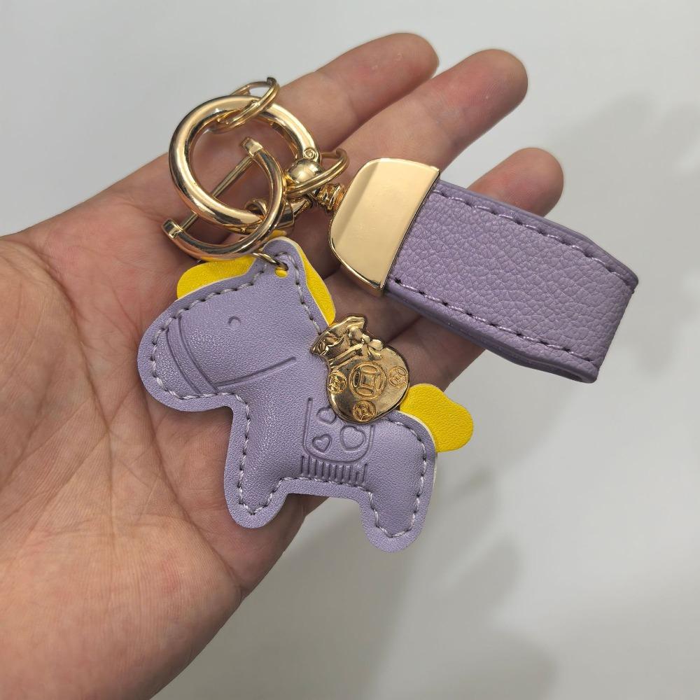 Year of Horse Horse Pendant Cartoon Zodiac Pony Bag Hanging Horse Car Keychain  Year of The Horse фиолетовый