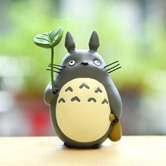 Aquarium-Dekoration, lebendige, farbechte Aquarium-Landschaftsbau, PVC-Anime-Figur, Miyazaki-Katze mit Blattornament, Aquarium-Zubehör