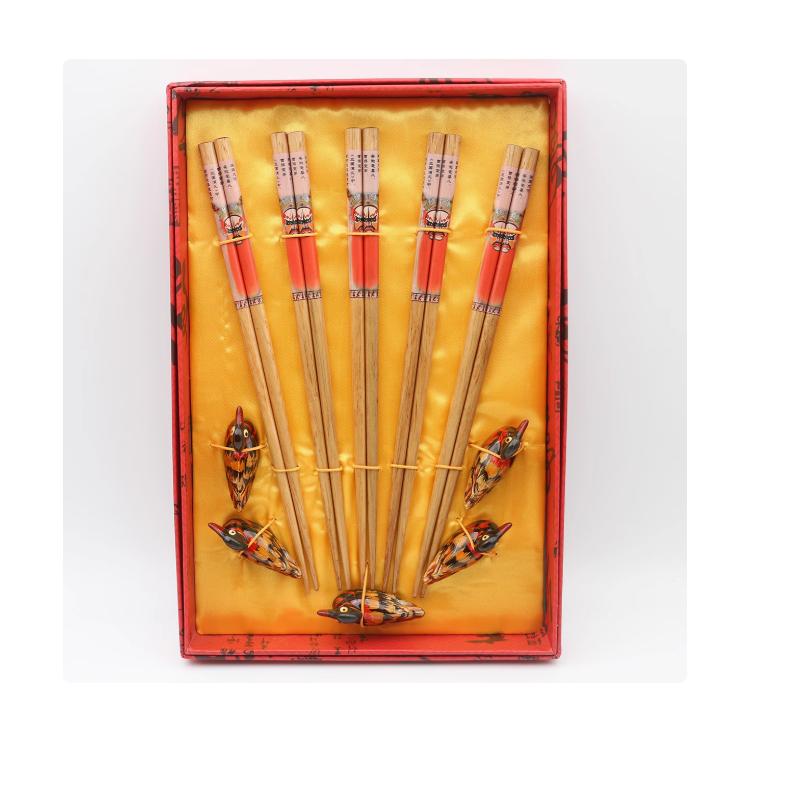 Gift Box Chopsticks Peking Opera Facial Makeup Wooden Carving Craft Korean Chopsticks Set Japanese Sushi Chop Sticks Wood Ducks