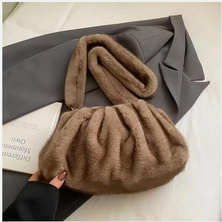 Fashionable Wrinkled Cloud Bag Soft Faux Fur Small Shoulder Bags for Women 2025 Winter Trend Korean Plush Handbags Crossbody Bag