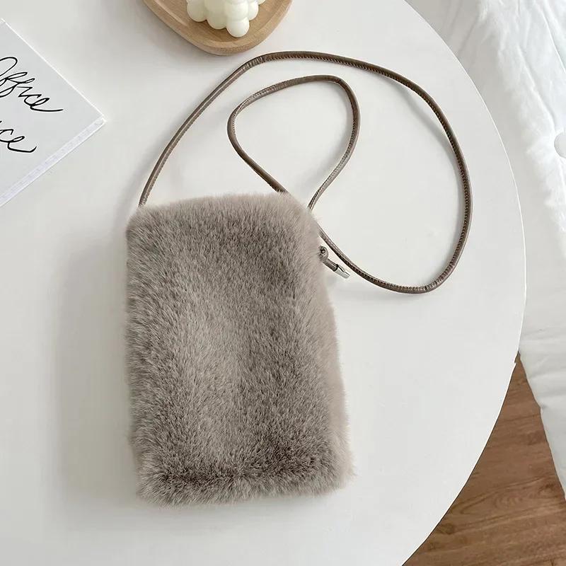 Women Plush Crossbody Bag Solid Color Mobile Phone Bag Versatile Mini Wallet Plush Shoulder Bag  Autumn and Winter