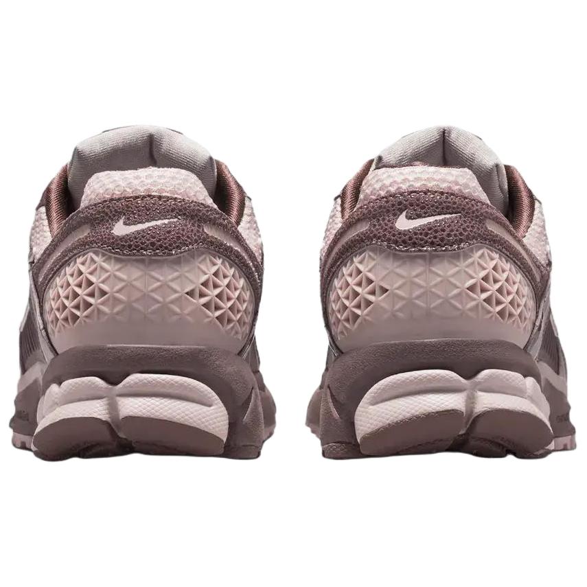 Nike Zoom Vomero 5 Women Tattoo Particle Rose Particle Rose II6236-500