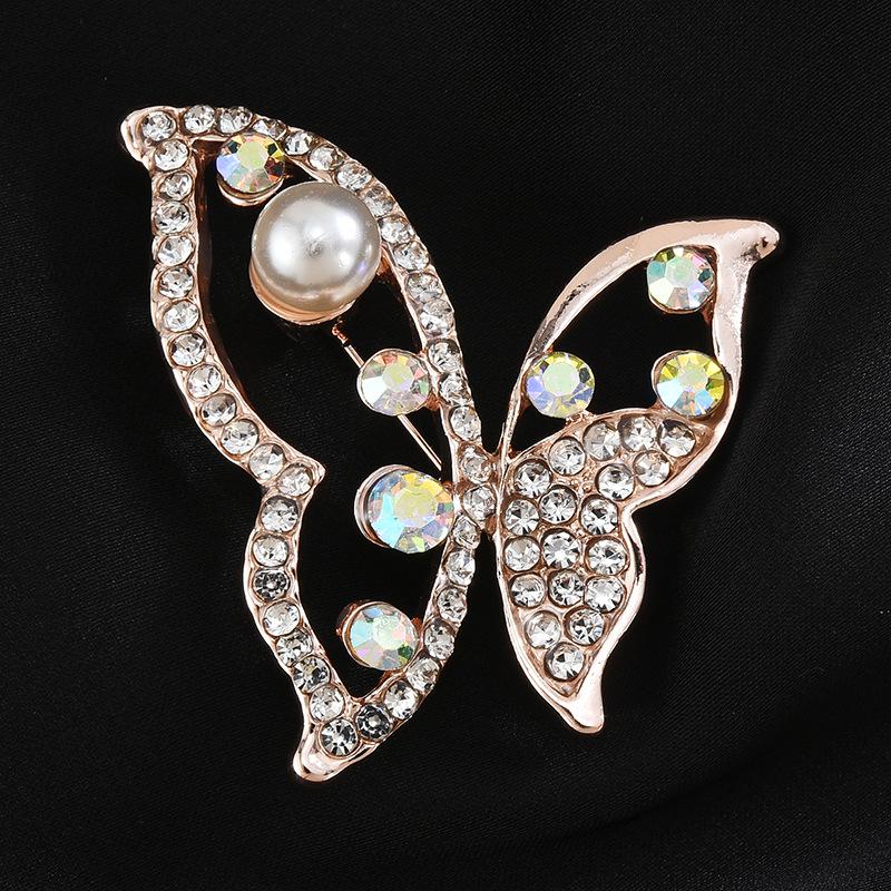 High-End Korean Alloy Scarf Buckle with Diamond, Pearl, and Brooch Pin Accessories