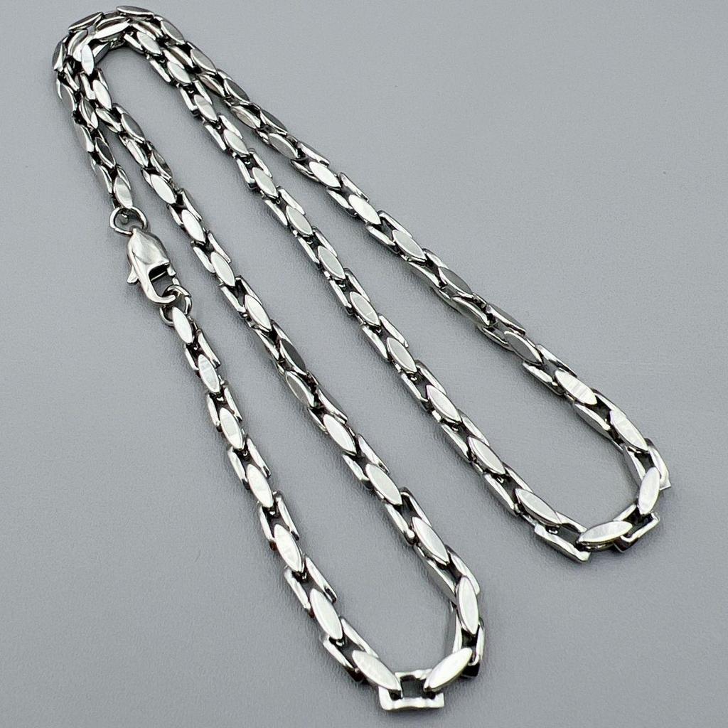 Men's Hip Hop Titanium Steel Rectangular Plaid Necklace - Fashionable, Durable, and Versatile Clavicle Chain