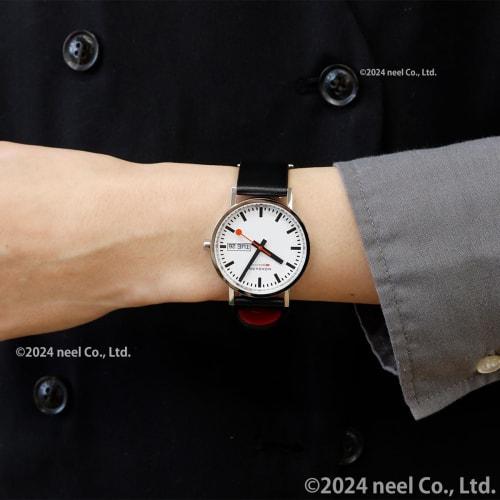 Mondaine New Classic Swiss Watch for Men and Women, A667.30314.11SBBV, Officially Imported