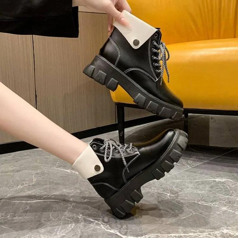 Fashion Large Size Warm Chunky Booties New In Platform Female Short Shoes Trend 2024 On Offer Promotion High Quality Women's Ankle Boots