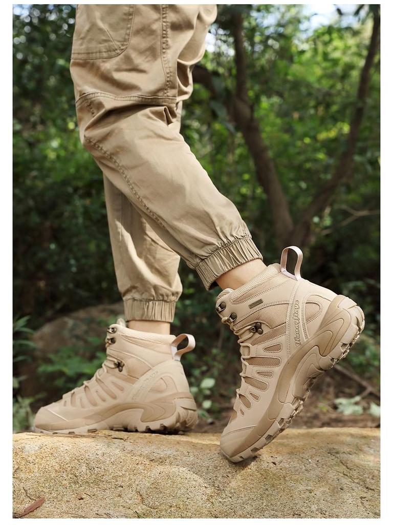 Men's Anti-slip Tactical Hiking Boots - Large Sizes 45-47 for Desert and Winter Mountaineering.