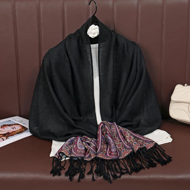 Bohemian Autumn Paisley Cashmere Shawl for Women Jacquard Pashmina Warm Winter Scarves Print Design Lady Foulard Stoles Scarf