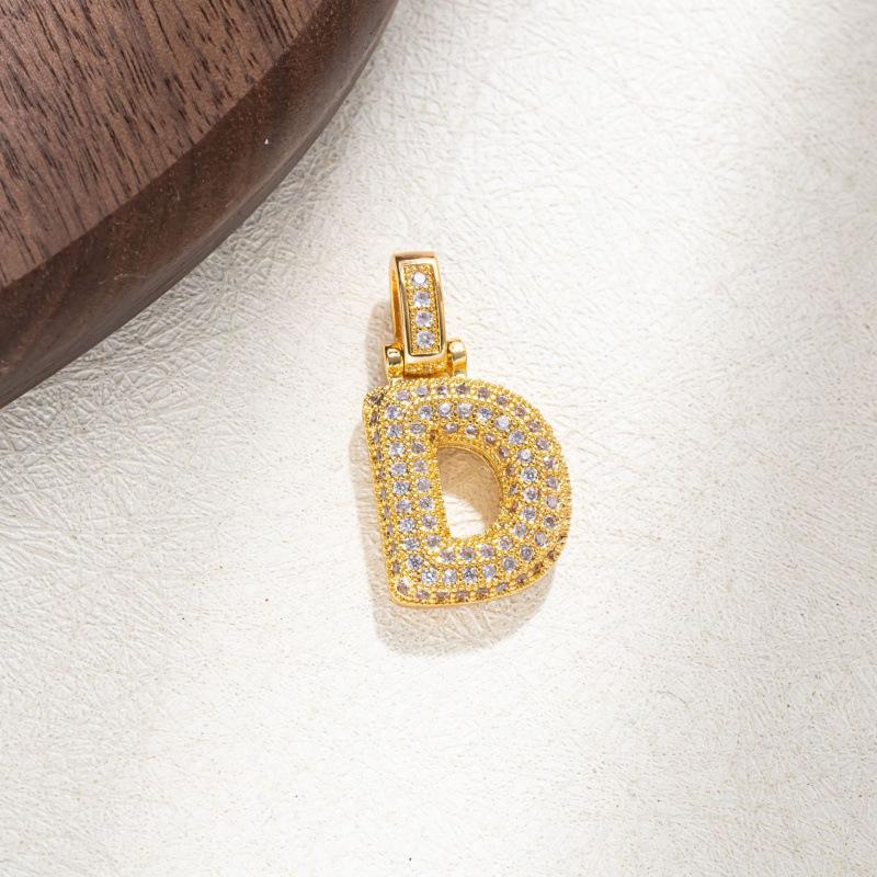 Fashion Pendant Necklace for Women - Trendy Everyday Jewelry Accessory