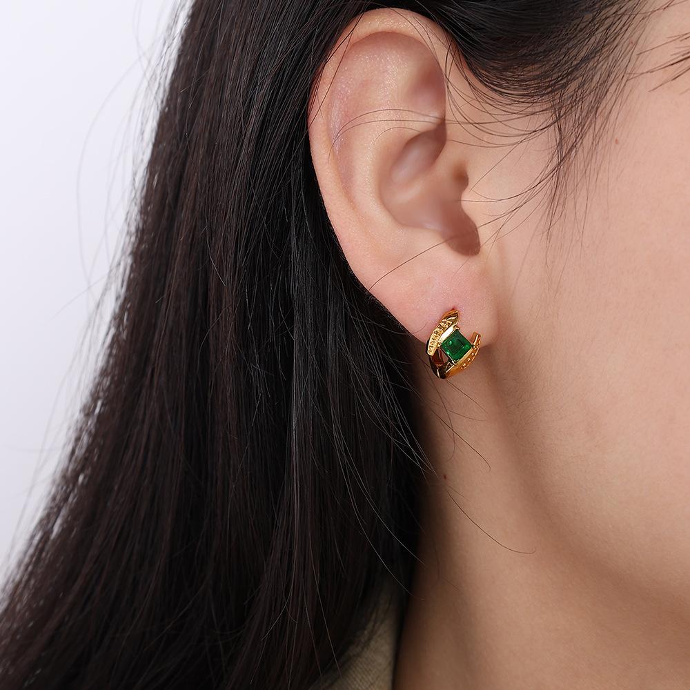 Temperament Earrings Women's Simple Stainless Steel Gold-plated Earrings Fashion Studs Premium Earrings Jewelry