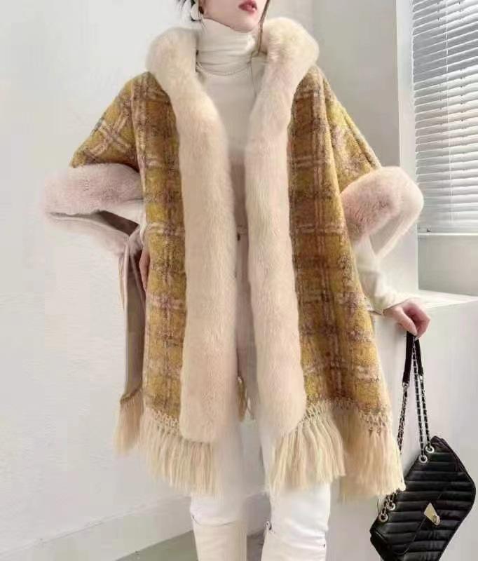 Women's Autumn/Winter Hooded Cape with Chinese Frog Button and Rabbit Fur Shawl, Plus Velvet Woolen Coat.