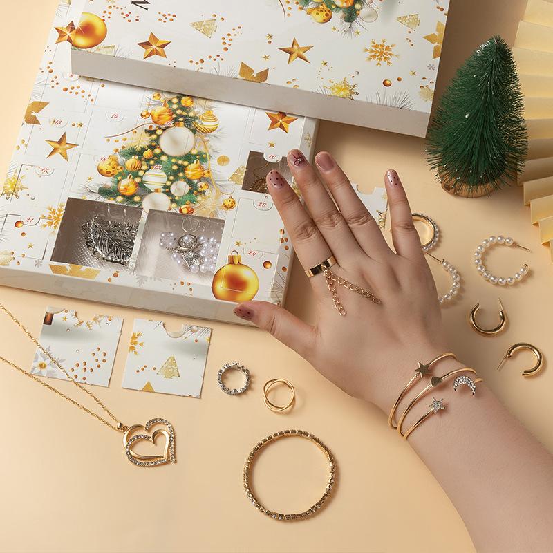 1 Set 24 Günlük Noel Geri Sayım Takvimi Sürpriz Kendin Yap Yaratıcı Takı Uçlu Yapım Kiti Noel Advent Takvimi Kız Bileklik