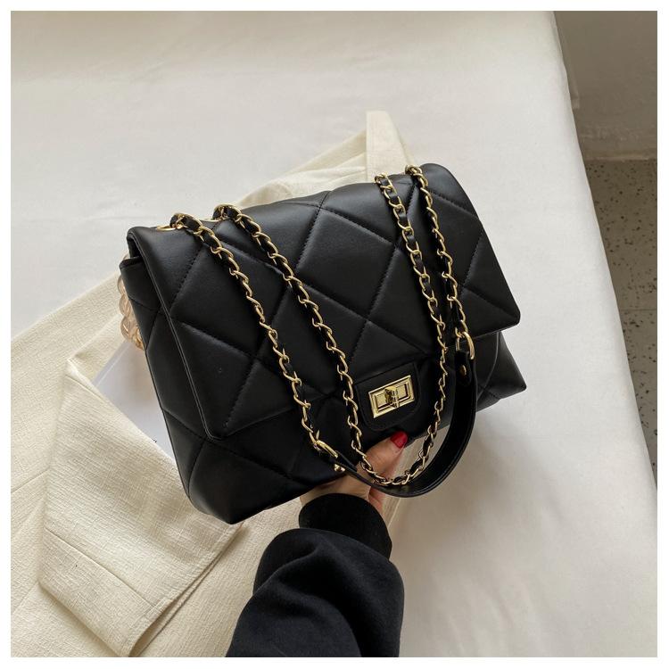 Xiaoxiangfeng Chain Small Square Bag Women's 2025 New Texture Fashionable Solid Color Diamond Commuting Large Bag Shoulder Messenger Bag