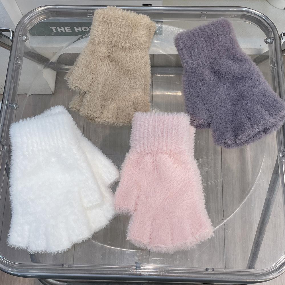 

Эксклюзив для новичков: Теплые бархатные перчатки без пальцев для осени/зимы - Студенческие предметы первой необходимости для дома One Size