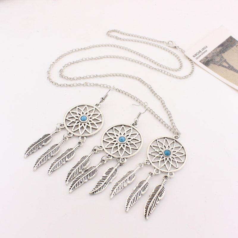 European-American Retro Leaf Earrings  Necklace Set
