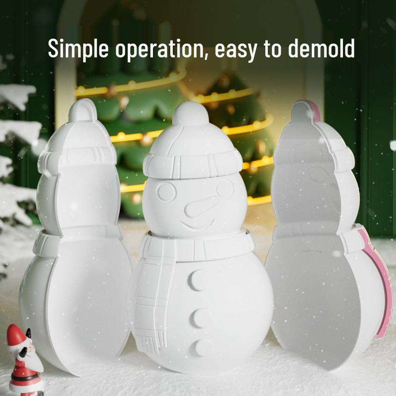 Children's Magic Snow Play Set: Large Snowball Clips for Building Snowmen and Snowball Fights