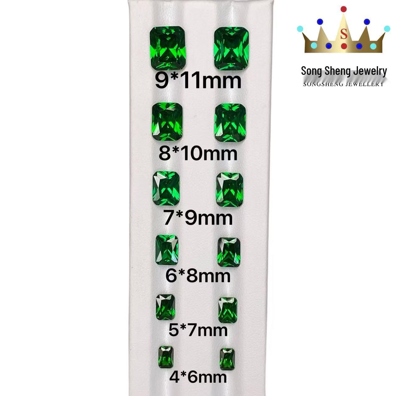 Princess-Cut Tsavorite Emerald Cubic Zirconia: Engraved Green Gemstone with Full Fire Color Princess Cut 4*6mm