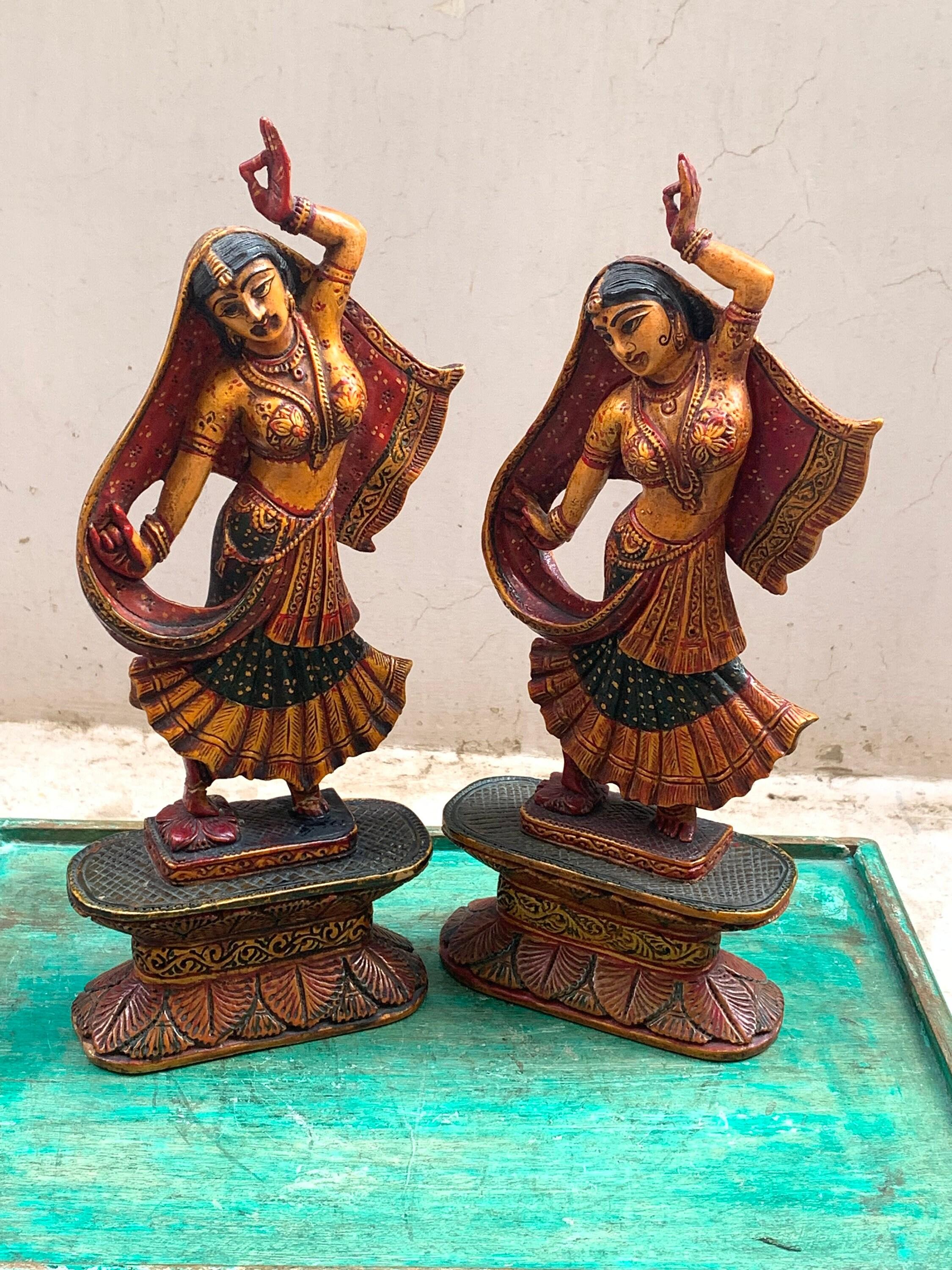 Painted Wooden Dancing Lady Statues: Indian Home Decor, Pair 16” X 8” X 24” (l x w x h) разноцветный